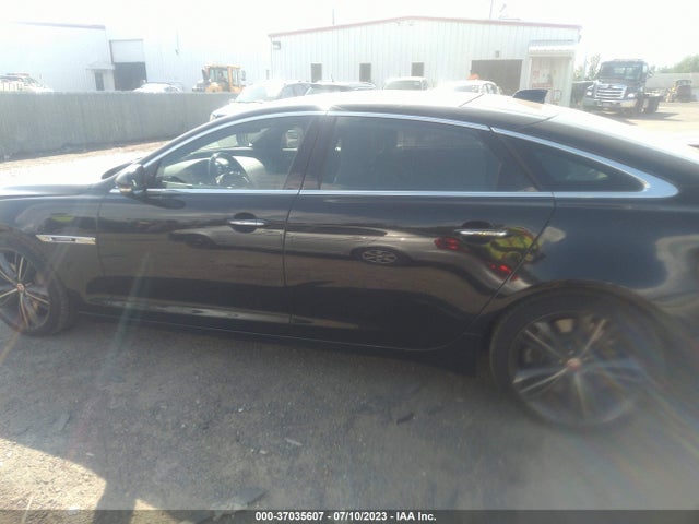 2019 Jaguar XJ, VIN: SAJWA2GE3KMW22304