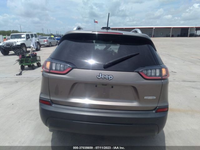1C4PJLLB2KD308020 Jeep Cherokee Latitude Plus