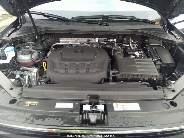 3VVCB7AX0PM057996 Volkswagen Tiguan Se R-line Black