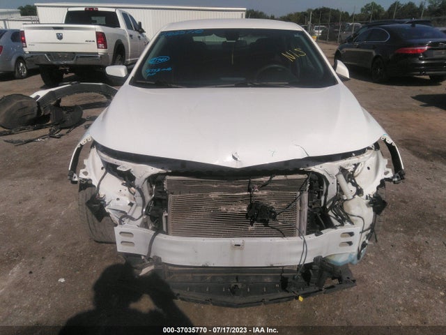 Chevrolet MALIBU LT 2018 1G1ZD5ST6JF248647 Image 13