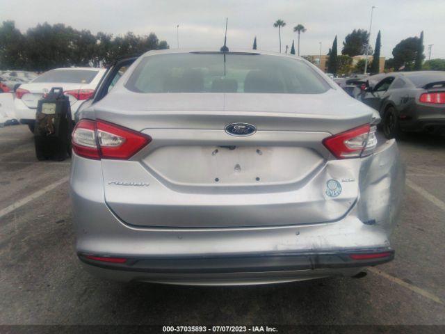 3FA6P0H76GR284631 Ford FUSION SE