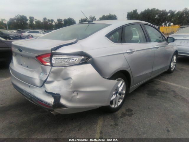 3FA6P0H76GR284631 Ford FUSION SE