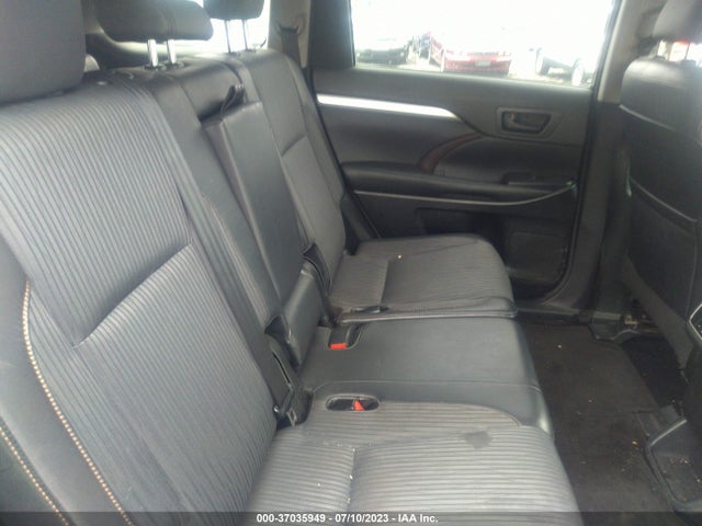 Toyota Highlander Le 2015 5TDZKRFH4FS052756 Image 14