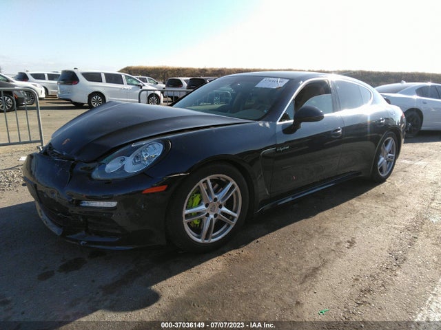 2016 Porsche Panamera, VIN: WP0AD2A7XGL041051