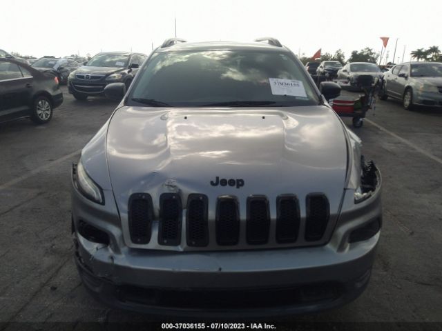 1C4PJLAB5HW507448 Jeep Cherokee Sport