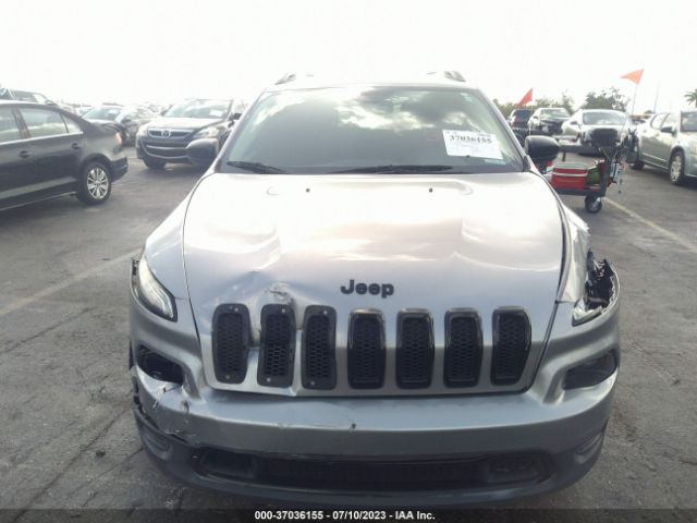 1C4PJLAB5HW507448 Jeep Cherokee Sport