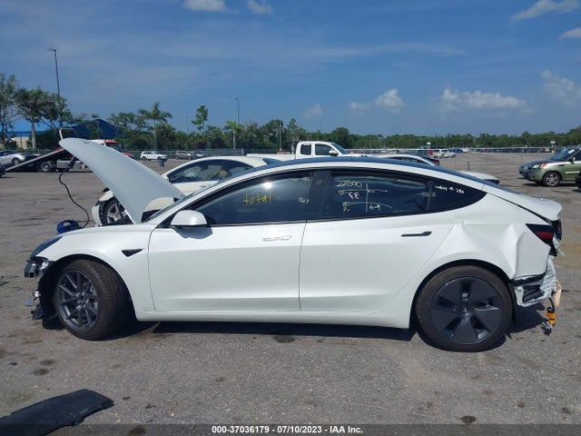 Tesla Model 3 Long Range 2022 5YJ3E1EB4NF329548 Image 4