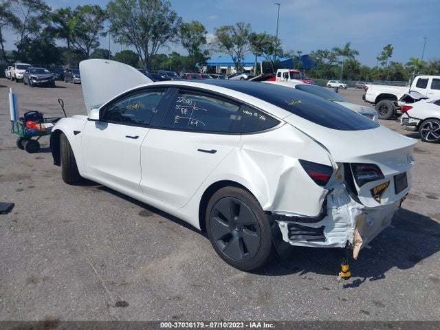 Tesla Model 3 Long Range 2022 5YJ3E1EB4NF329548 Image 9