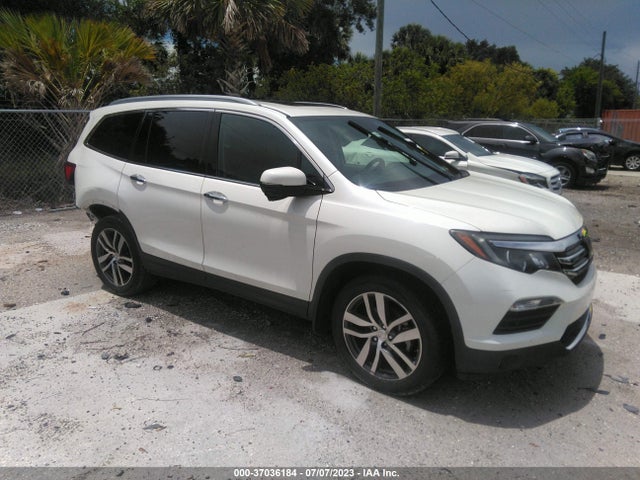 Honda Pilot Touring 2017 5FNYF5H95HB002616 Image 1