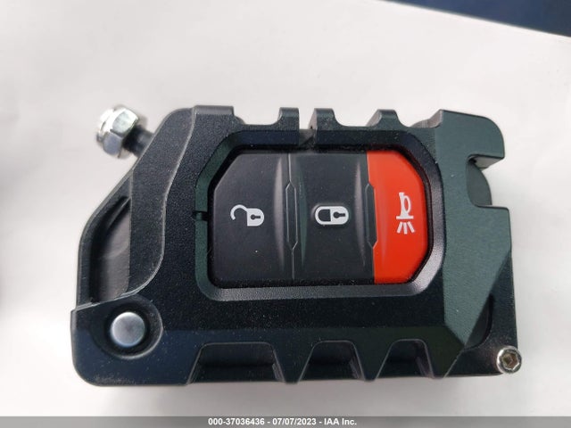 1C4HJXDN1NW122174 Jeep Wrangler Unlimited Sport Altitude