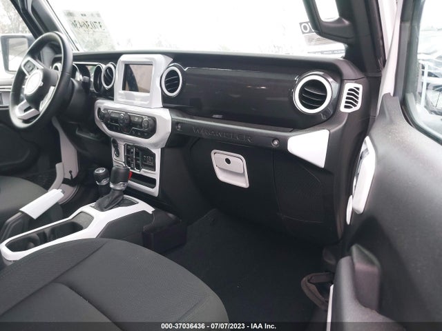 1C4HJXDN1NW122174 Jeep Wrangler Unlimited Sport Altitude