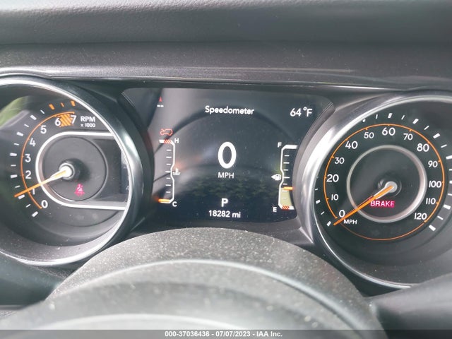 1C4HJXDN1NW122174 Jeep Wrangler Unlimited Sport Altitude