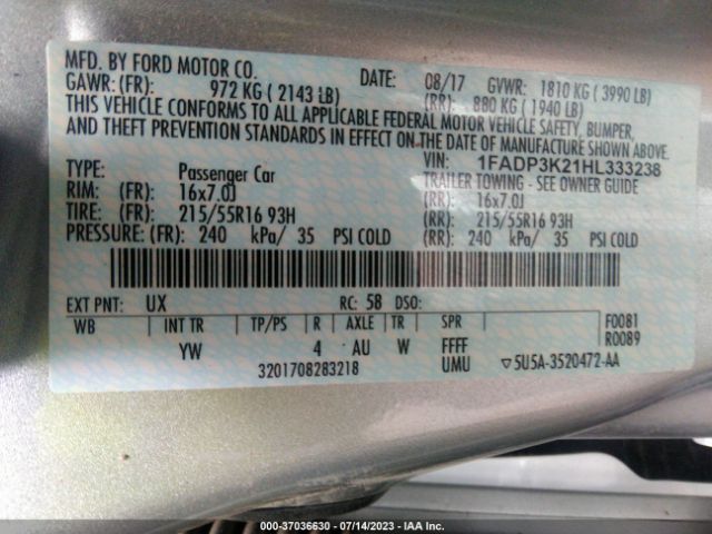 1FADP3K21HL333238 Ford FOCUS SE