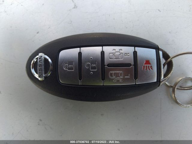 JN8AE2KP8E9100432 Nissan Quest Sv