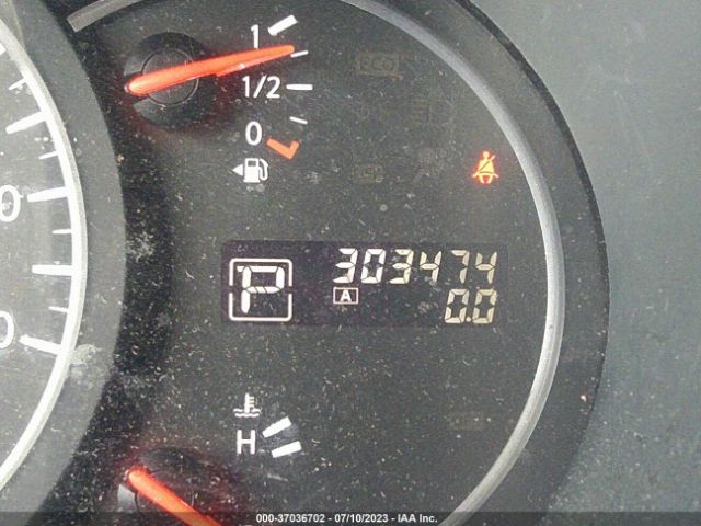 JN8AE2KP8E9100432 Nissan Quest Sv