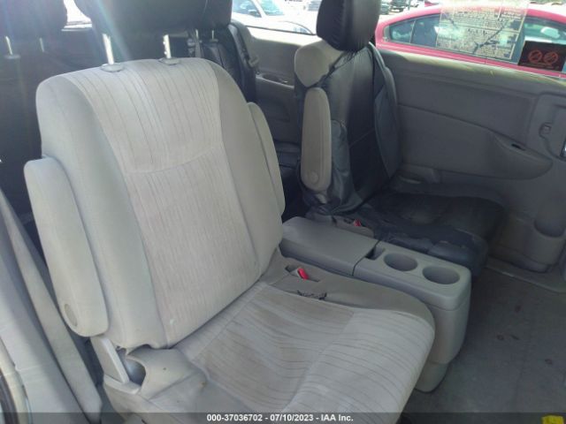 JN8AE2KP8E9100432 Nissan Quest Sv