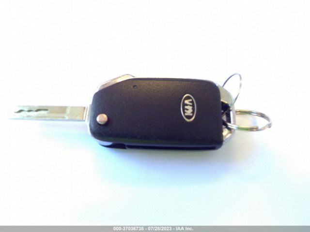KNDJ23AU4L7080464 KIA SOUL LX