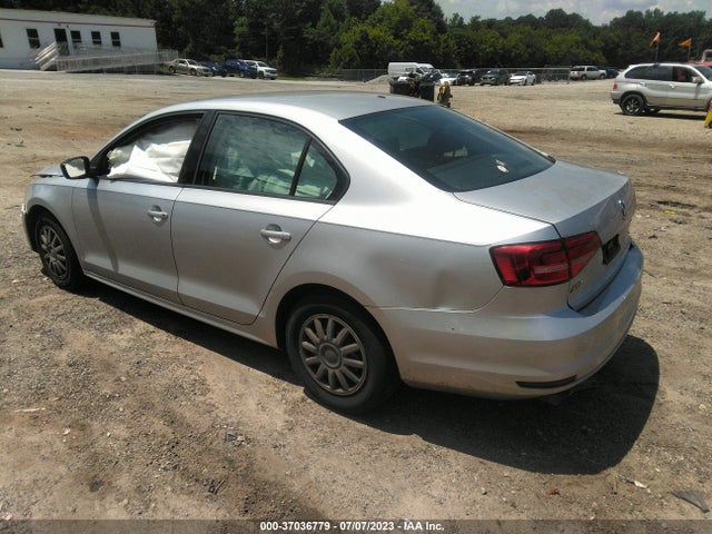 3VW2K7AJ7FM269215 Volkswagen Jetta Sedan 2.0l S