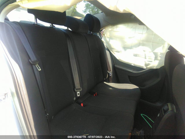 3VW2K7AJ7FM269215 Volkswagen Jetta Sedan 2.0l S