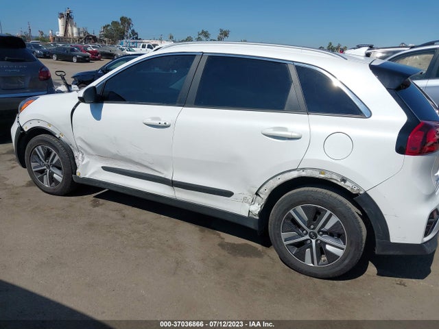 KIA Niro Lxs 2021 KNDCB3LC4M5481281 Image 14