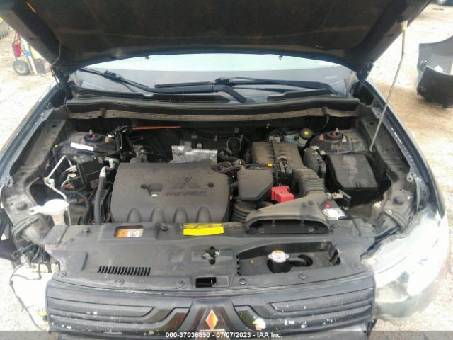 JA4AD2A3XEZ008391 Mitsubishi Outlander Es