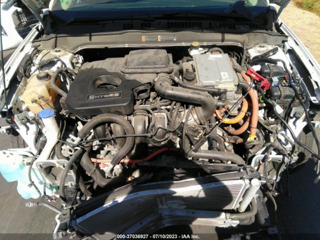3FA6P0RU3KR141942 Ford Fusion Hybrid Titanium