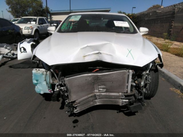 3FA6P0RU3KR141942 Ford Fusion Hybrid Titanium