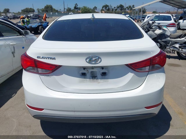 Hyundai ELANTRA SE 2014 5NPDH4AE8EH480200 Image 16