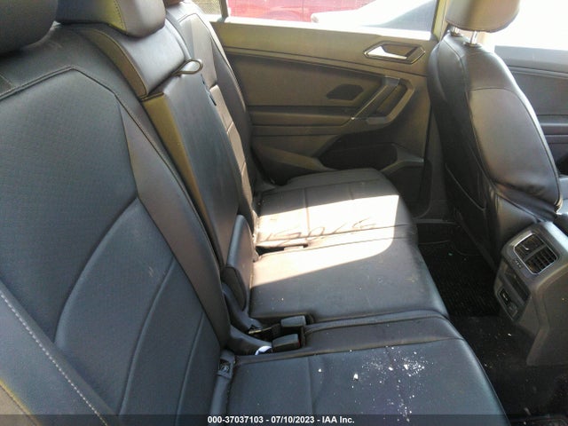 2018 VOLKSWAGEN TIGUAN SEL/SE VIN: 3VV3B7AX1JM214197