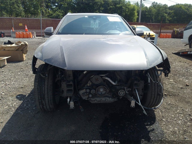 WA1AVAF1XKD024596 Audi Q8 PREMIUM
