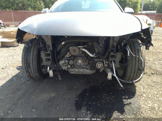 WA1AVAF1XKD024596 Audi Q8 PREMIUM