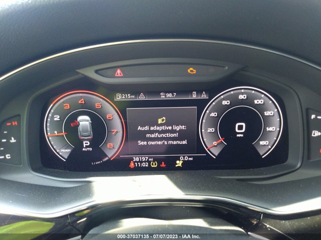 WA1AVAF1XKD024596 Audi Q8 PREMIUM