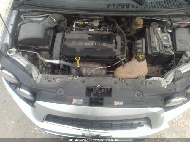 Chevrolet SONIC LT 2014 1G1JC6SH6E4103045 Image 11