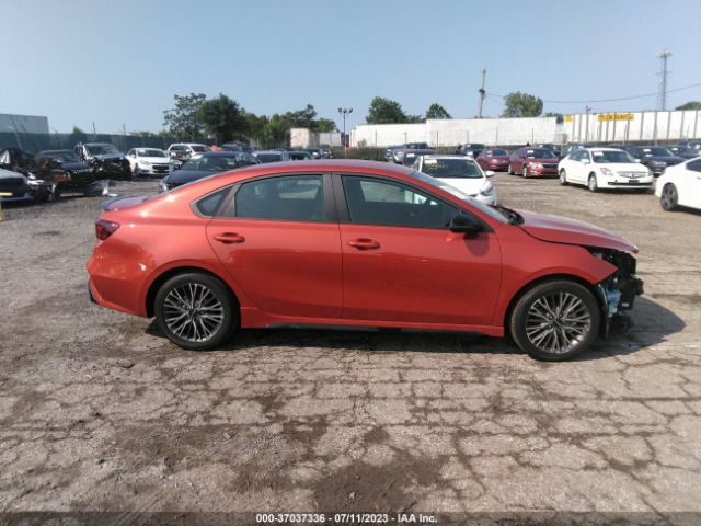 3KPF54AD3PE621545 KIA Forte Gt-line