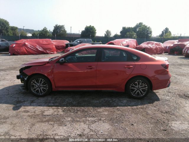 3KPF54AD3PE621545 KIA Forte Gt-line