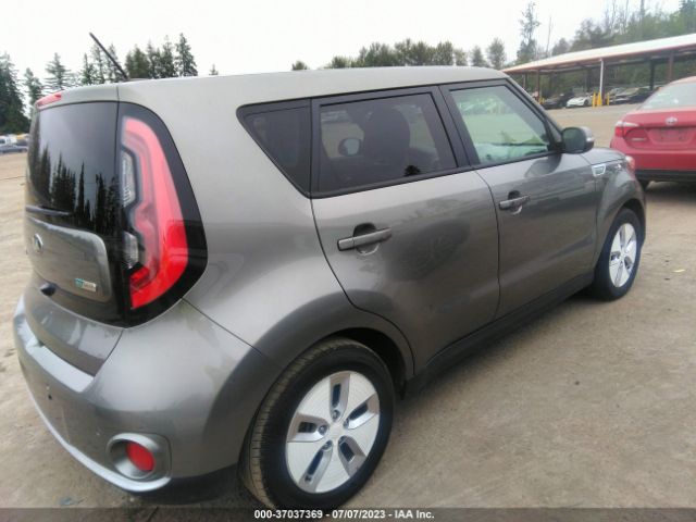 KNDJX3AE8G7006433 KIA Soul Ev +