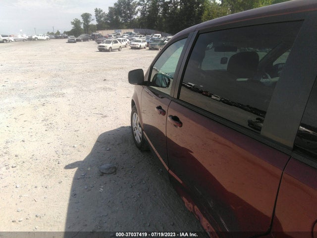 Dodge Grand Caravan Se 2018 2C4RDGBG6JR143718 Image 14