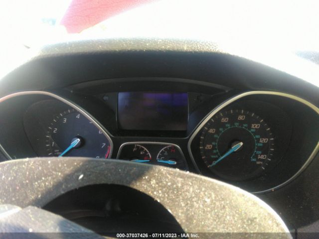 1FADP3F27EL126813 Ford FOCUS SE