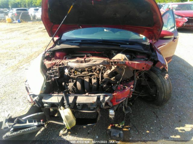 1FADP3F27EL126813 Ford FOCUS SE