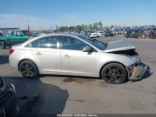 Chevrolet Cruze 1lt 2014 1G1PC5SB8E7135381 Image 5