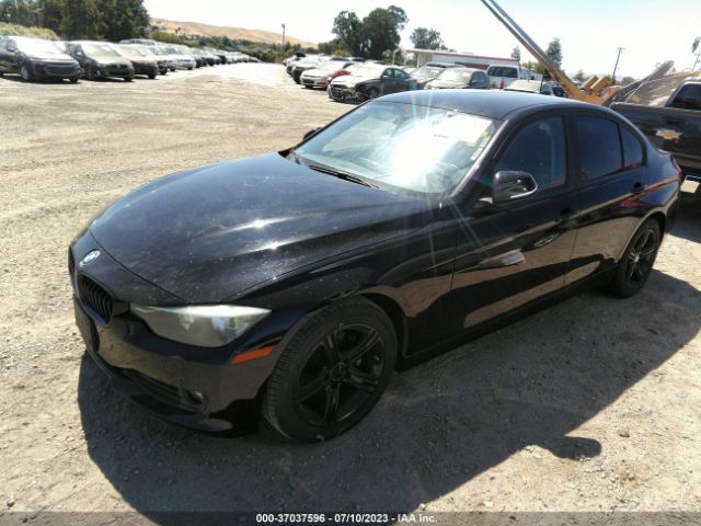 WBA3B1C52FP831498 BMW 3 Series 320i