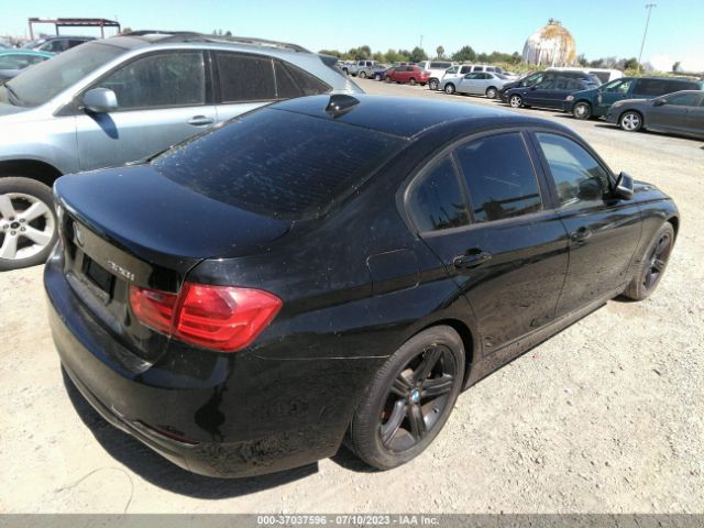 WBA3B1C52FP831498 BMW 3 Series 320i