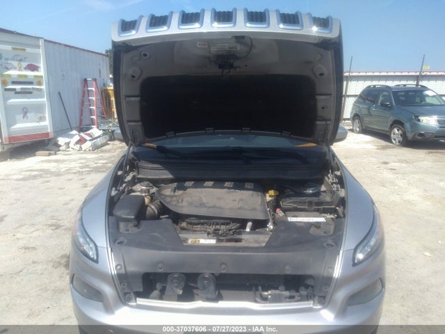 1C4PJMCS6EW227715 Jeep Cherokee Latitude
