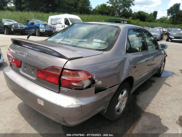 2000 HONDA ACCORD SDN 1HGCG1655YA092005 Photo 3