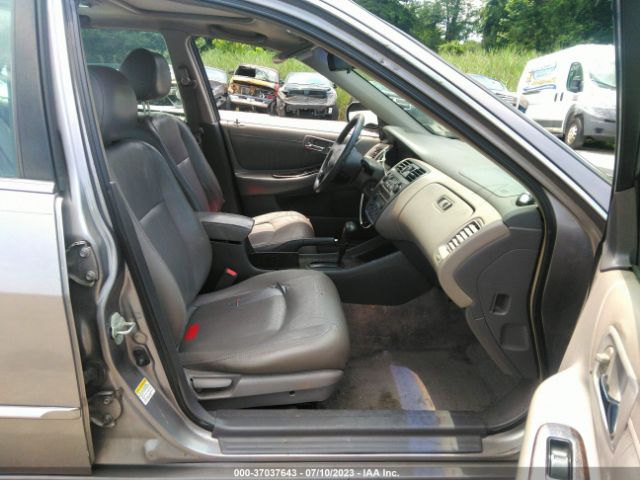 2000 HONDA ACCORD SDN 1HGCG1655YA092005 Photo 4