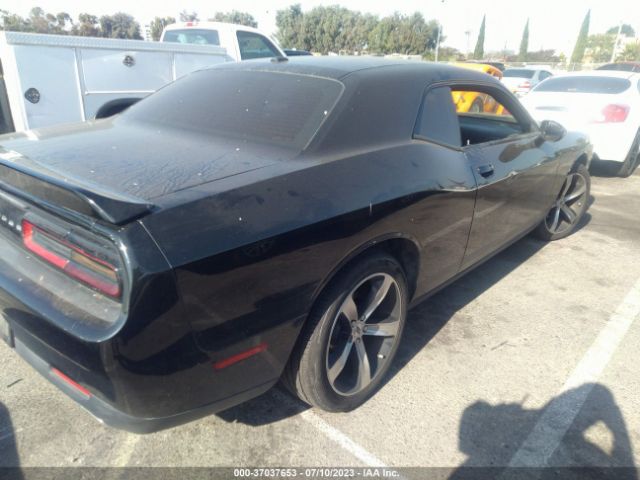 2C3CDZAG5KH649670 Dodge Challenger Sxt