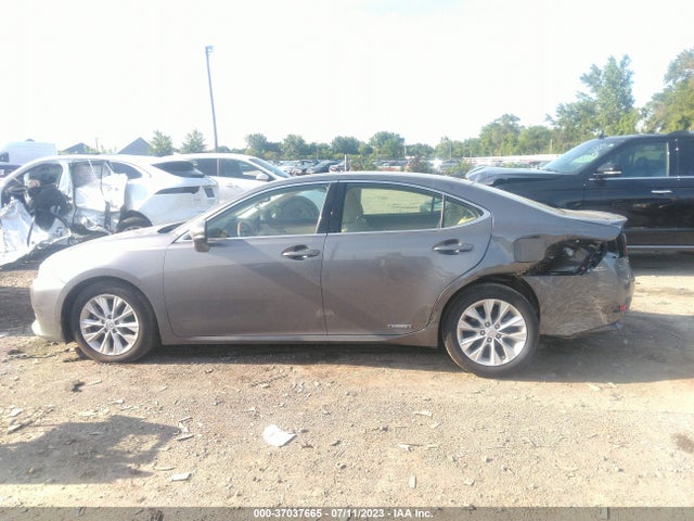 JTHBW1GG3E2049834 Lexus Es 300h Hybrid