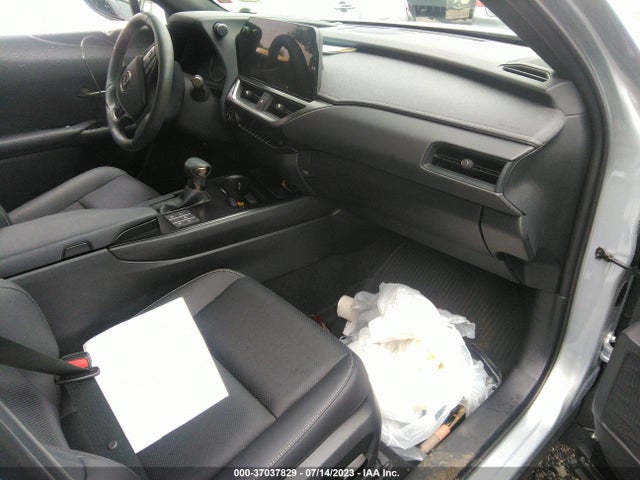 2023 Lexus UX, VIN: JTHP9JBH8P2065138