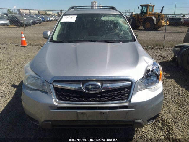 Subaru Forester 2.5i Limited 2015 JF2SJAHC9FH536175 Image 4