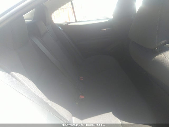 2021 TOYOTA COROLLA LE VIN: 5YFEPMAE1MP204028